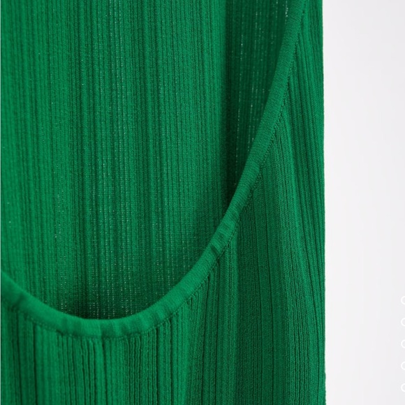 Green Maxi Knit Dress - Picture 5 of 7